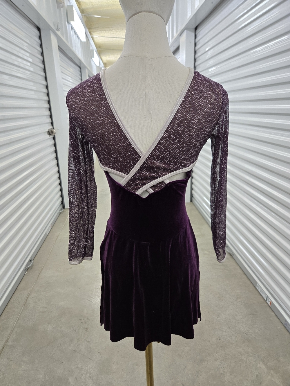 Purple figure skating dress or dance costume - Picture 3 of 9